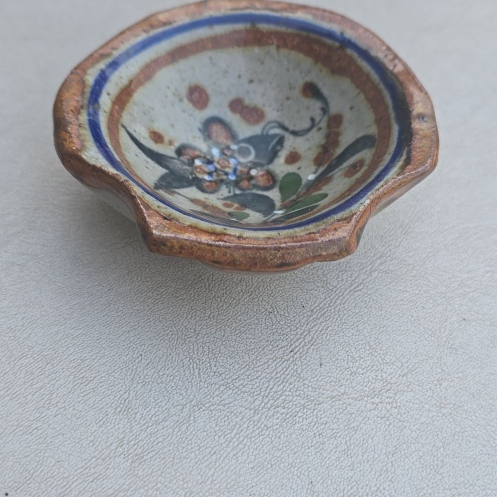 Shell shaped mexico FLORAL Dish or Bowl - Mexico Trinket Bowl - small